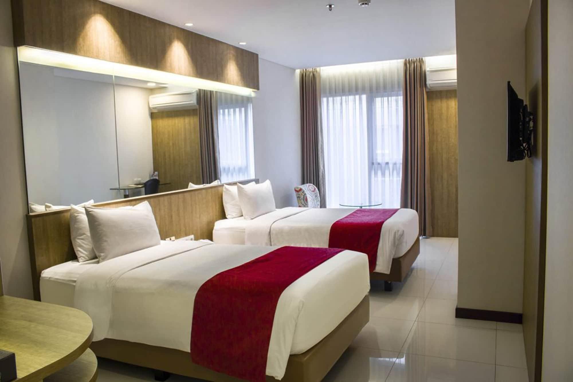West Point Hotel Bandung Extérieur photo
