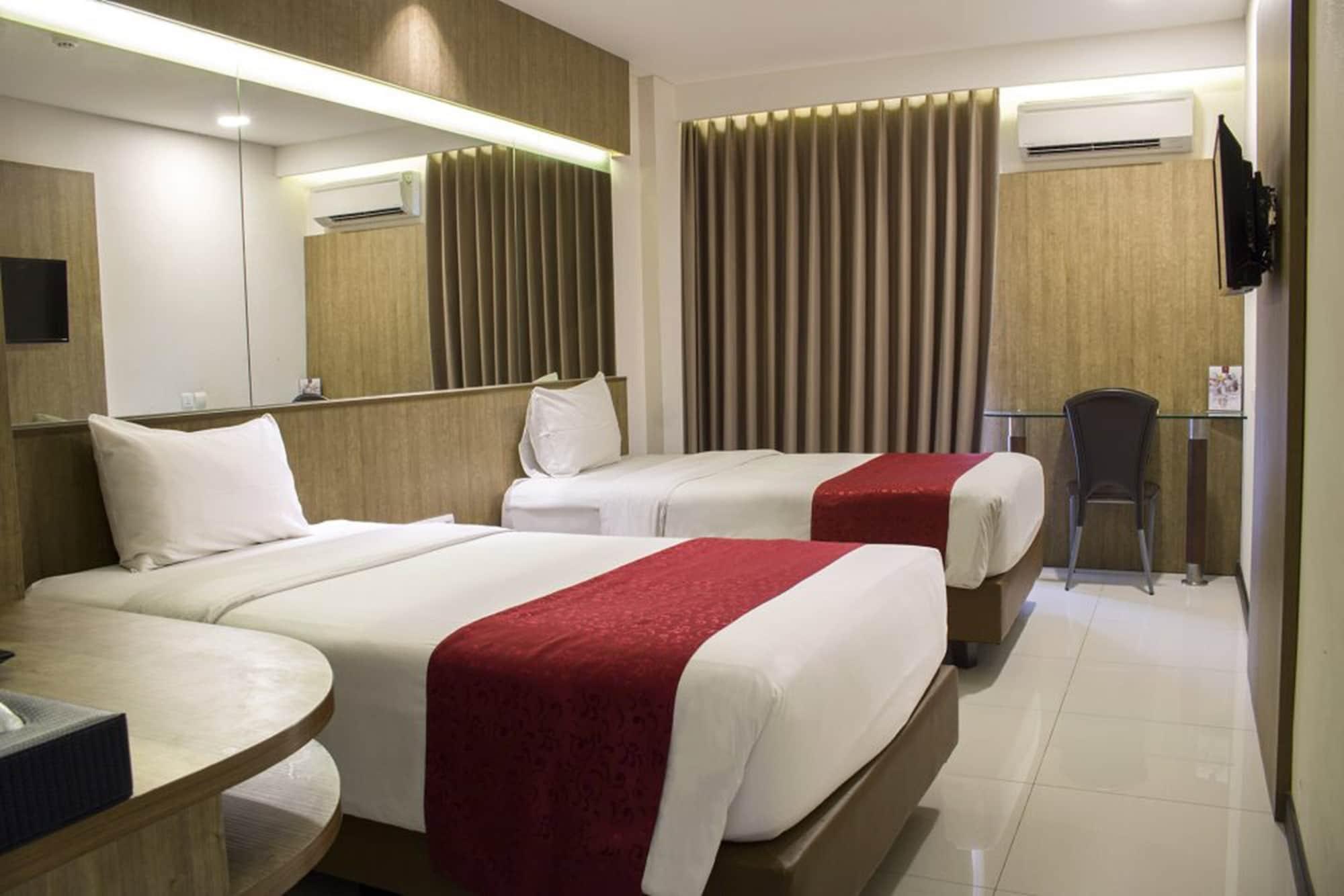 West Point Hotel Bandung Extérieur photo