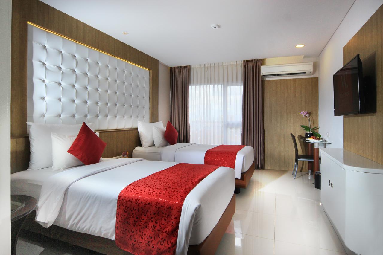 West Point Hotel Bandung Extérieur photo