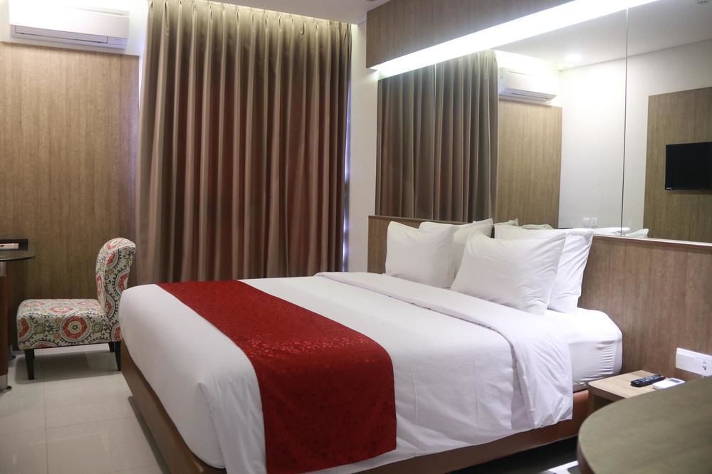 West Point Hotel Bandung Extérieur photo