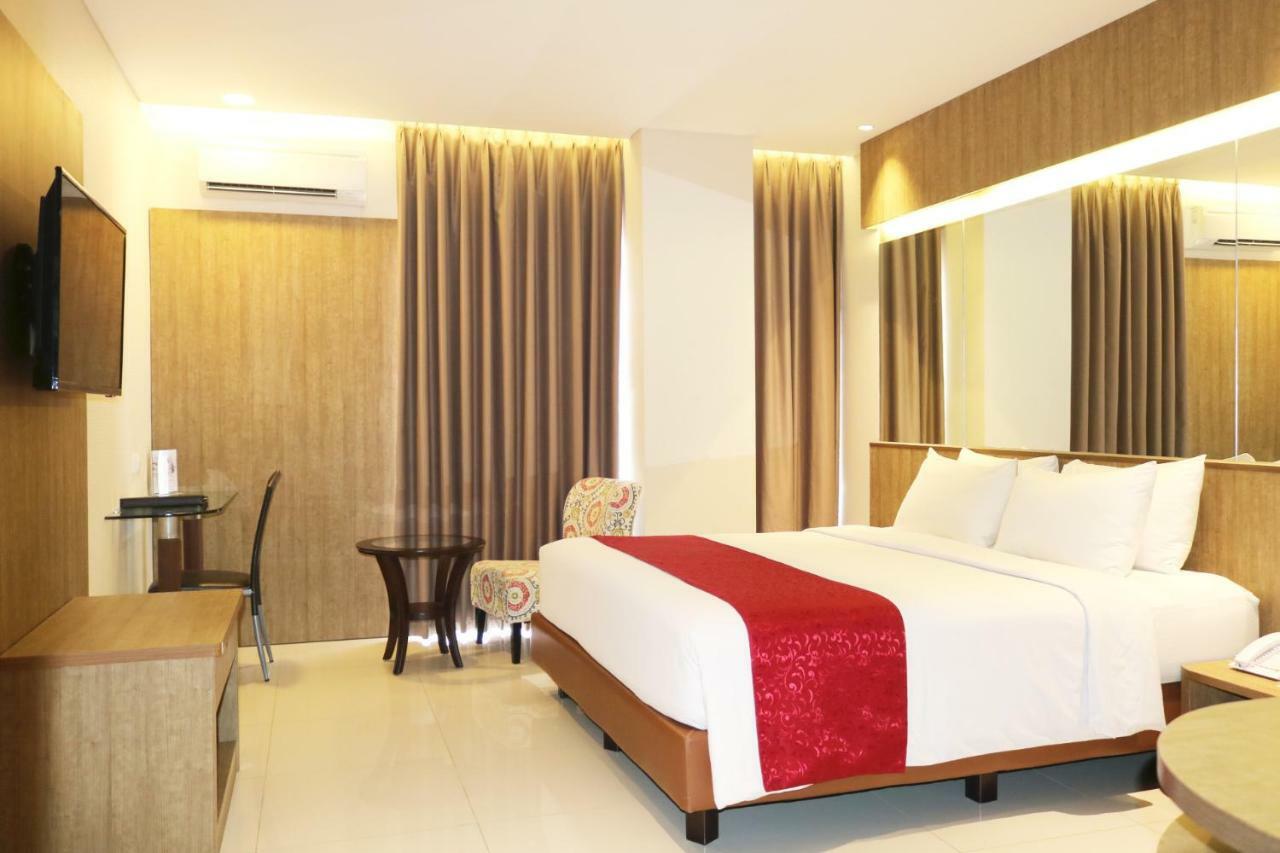 West Point Hotel Bandung Extérieur photo